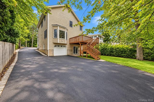 118 Ridge Road, Valley Cottage, NY 10989