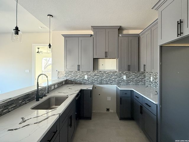 1450 Corgey Rd., Pleasanton, TX 78064