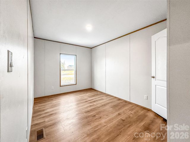 3925 Taylorsville Highway, Statesville, NC 28625