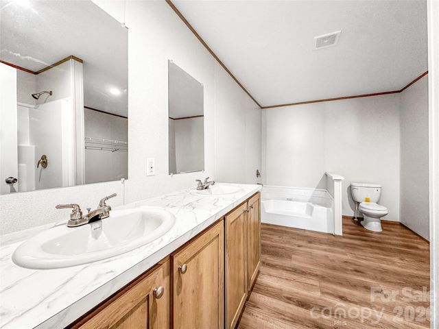 3925 Taylorsville Highway, Statesville, NC 28625