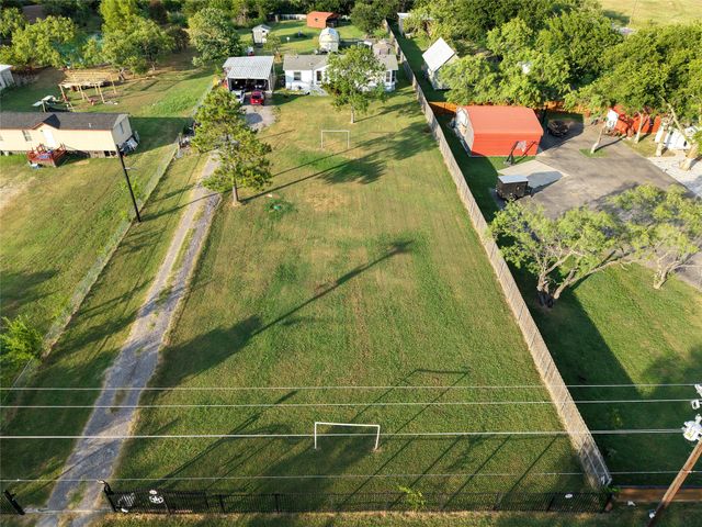 7151 County Road 151, Kaufman, TX 75142