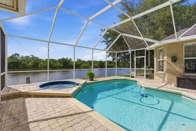 6113 COGNAC CIRCLE, Lutz, FL 33558