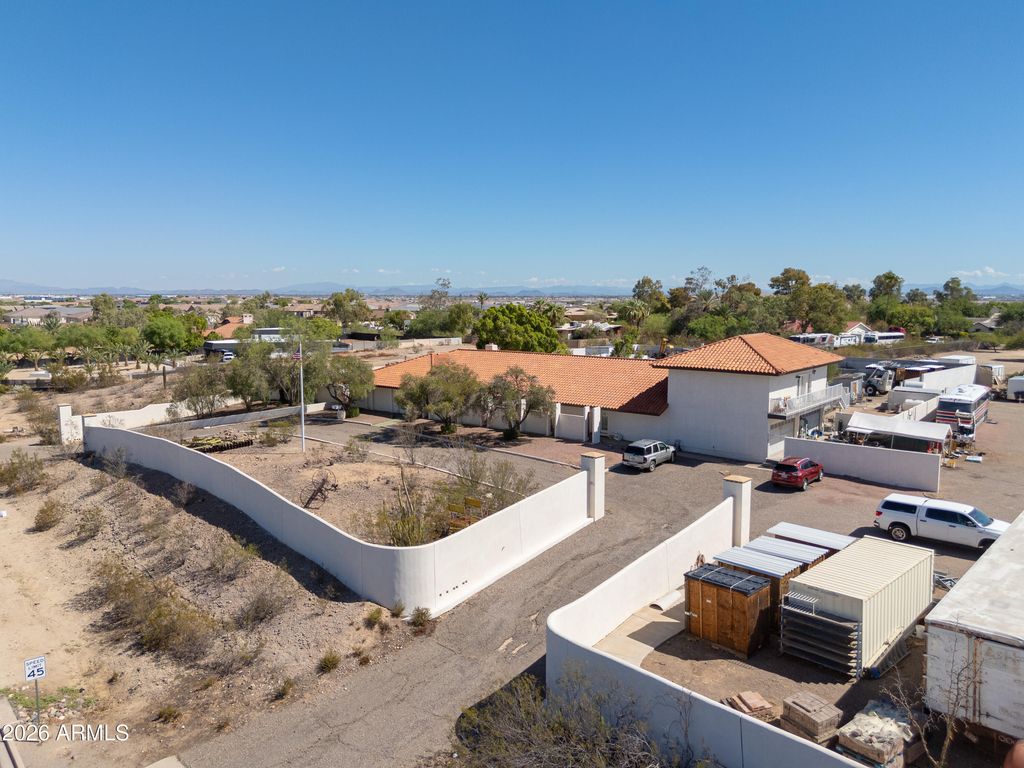 6045 N DYSART Road, Litchfield Park, AZ 85340 — exterior