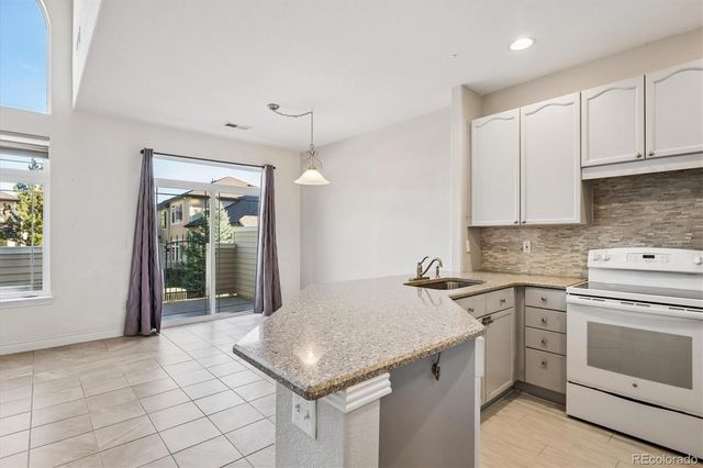 11273 W Rice Place, Littleton, CO 80127