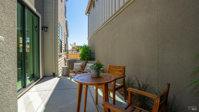 104 Wellness Way, Rohnert Park, CA 94928