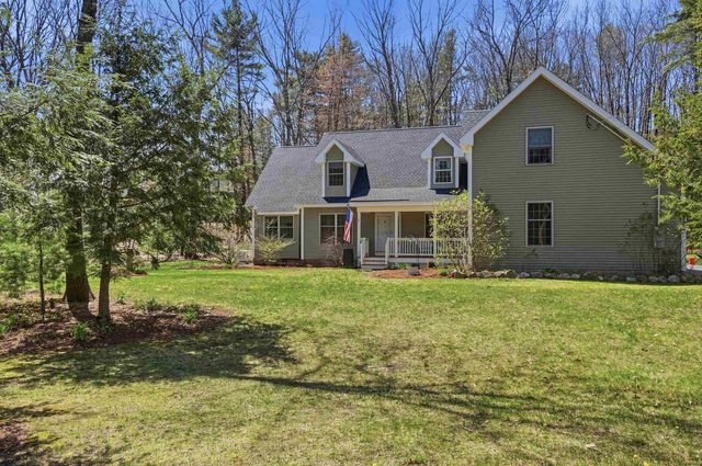 5 Sarah's Way, Newton, NH 03858