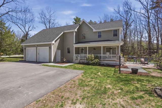 5 Sarah's Way, Newton, NH 03858