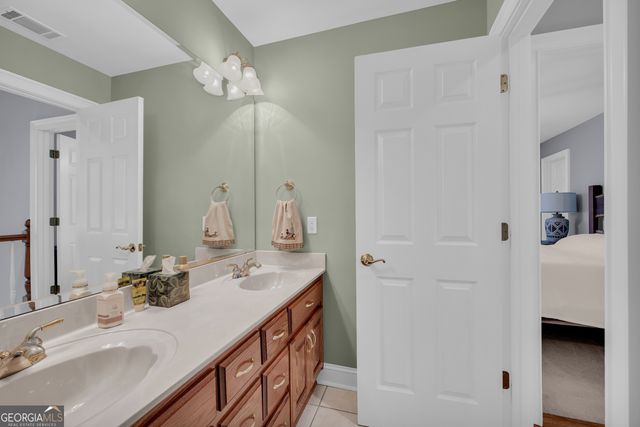 242 Pristine Cove, Hartwell, GA 30643