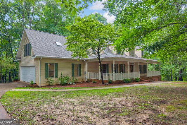 242 Pristine Cove, Hartwell, GA 30643