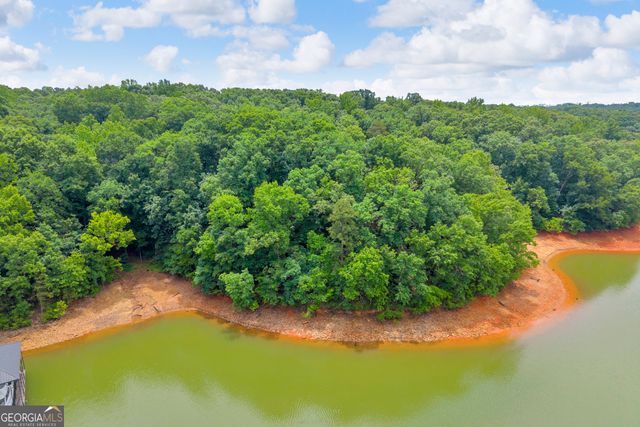 242 Pristine Cove, Hartwell, GA 30643