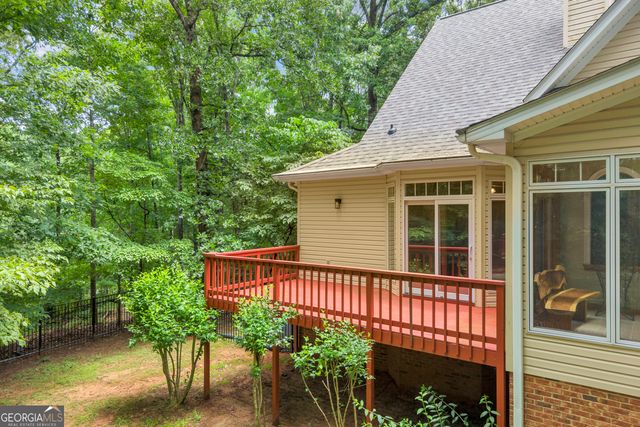 242 Pristine Cove, Hartwell, GA 30643