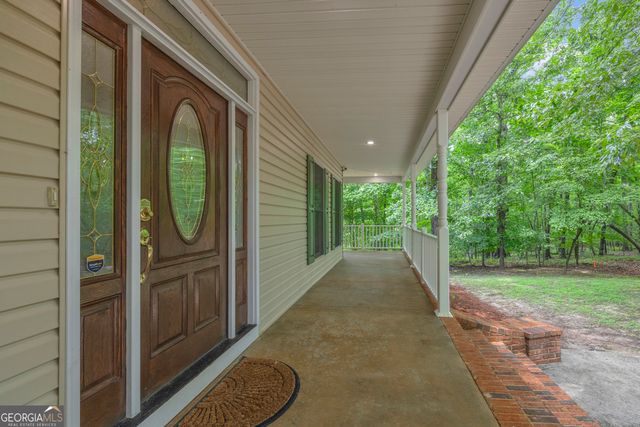 242 Pristine Cove, Hartwell, GA 30643