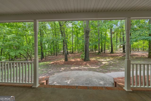 242 Pristine Cove, Hartwell, GA 30643