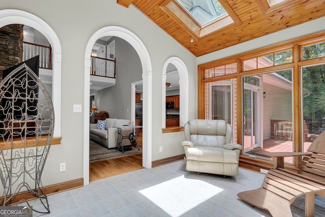 242 Pristine Cove, Hartwell, GA 30643