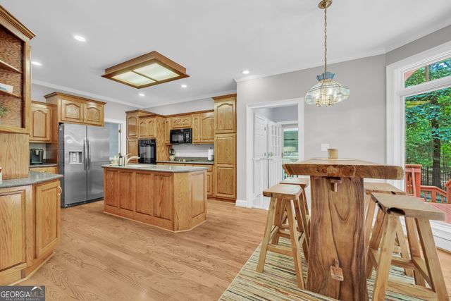 242 Pristine Cove, Hartwell, GA 30643