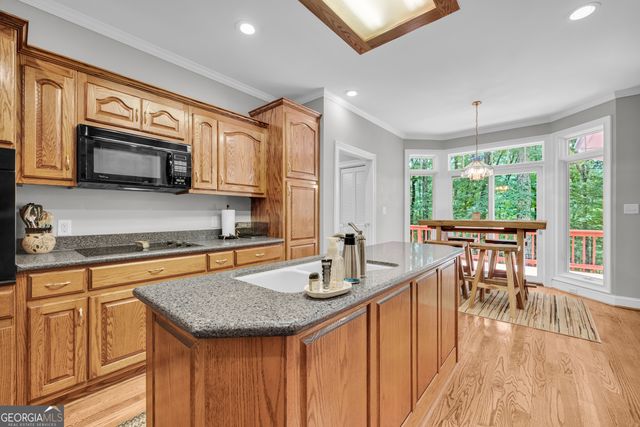 242 Pristine Cove, Hartwell, GA 30643