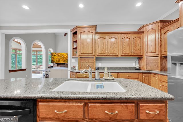 242 Pristine Cove, Hartwell, GA 30643