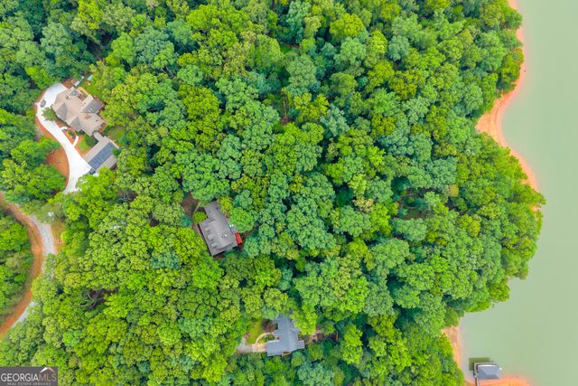 242 Pristine Cove, Hartwell, GA 30643