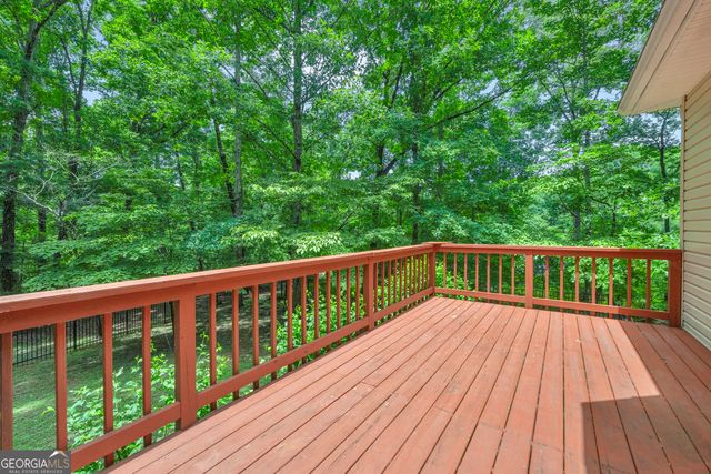 242 Pristine Cove, Hartwell, GA 30643