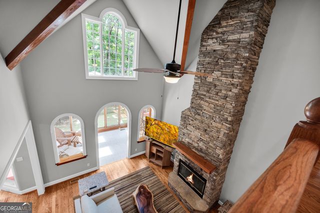 242 Pristine Cove, Hartwell, GA 30643