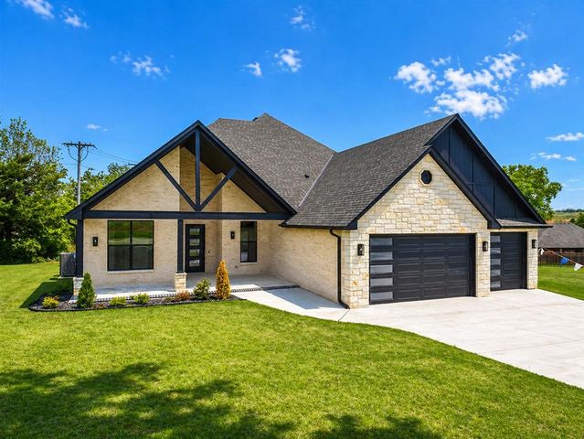 2907 Ridgecrest Drive, Purcell, OK 73080