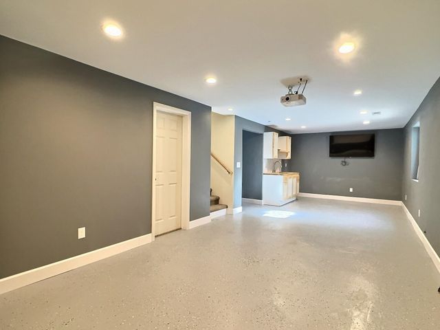 1929 W Schoolhouse St, Haysville, KS 67060