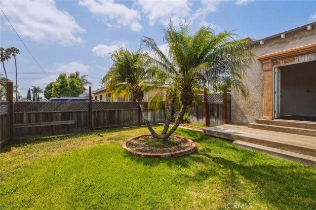 4861 W 142nd Street, Hawthorne, CA 90250