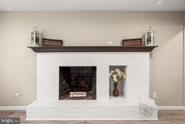 29 KURTZ RD, Schwenksville, PA 19473