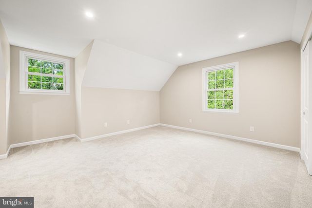29 KURTZ RD, Schwenksville, PA 19473