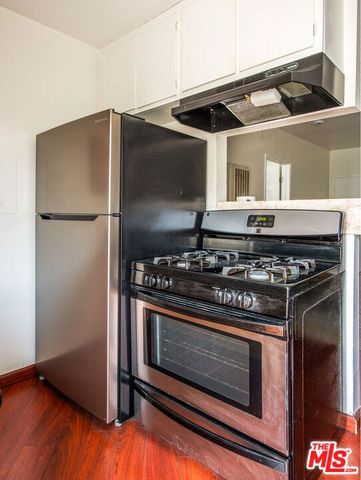 4361 Berryman Avenue 12, Los Angeles, CA 90066