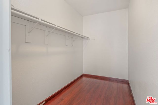 4361 Berryman Avenue 12, Los Angeles, CA 90066