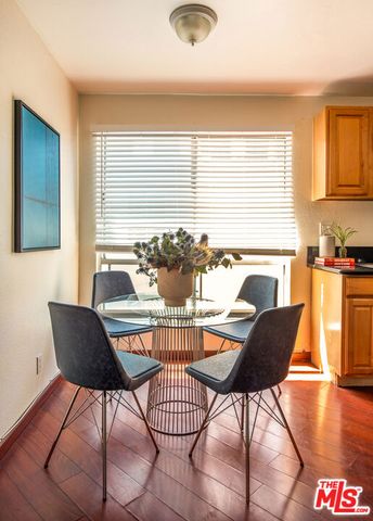 4361 Berryman Avenue 12, Los Angeles, CA 90066