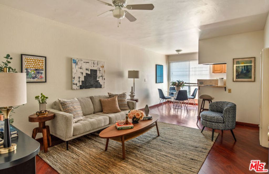 4361 Berryman Avenue 12, Los Angeles, CA 90066