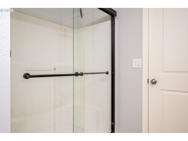 15572 BACHELOR Ave, Sandy, OR 97055