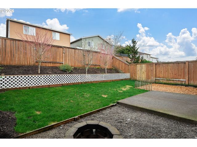 15572 BACHELOR Ave, Sandy, OR 97055