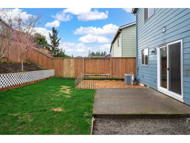 15572 BACHELOR Ave, Sandy, OR 97055