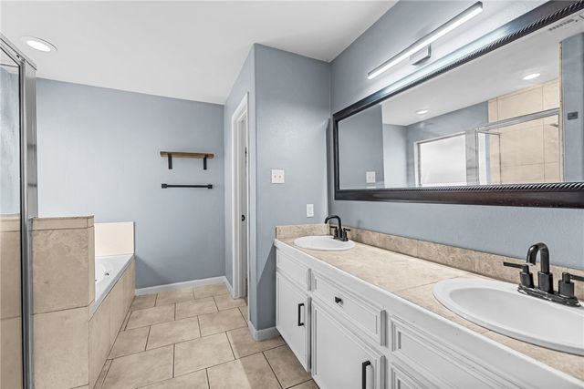 6805 Elba Ct, Corpus Christi, TX 78413