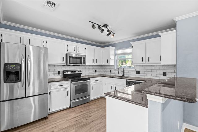 6805 Elba Ct, Corpus Christi, TX 78413