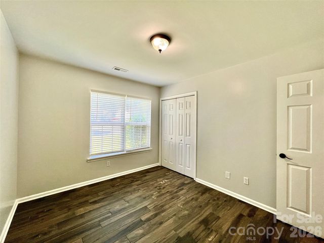 6331 Nature Walk Drive, Charlotte, NC 28212
