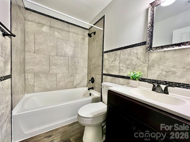 6331 Nature Walk Drive, Charlotte, NC 28212