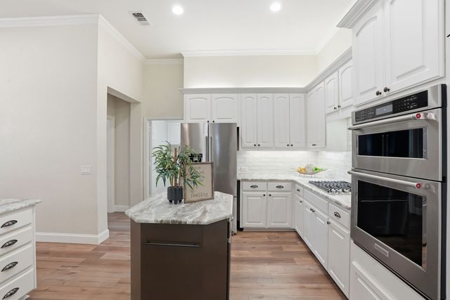 6017 Greywalls Drive, Mckinney, TX 75072