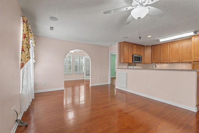 130 Savannah River Drive, Summerville, SC 29485