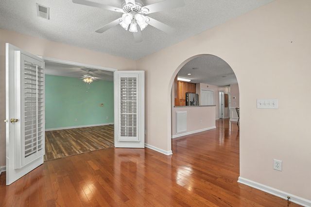 130 Savannah River Drive, Summerville, SC 29485