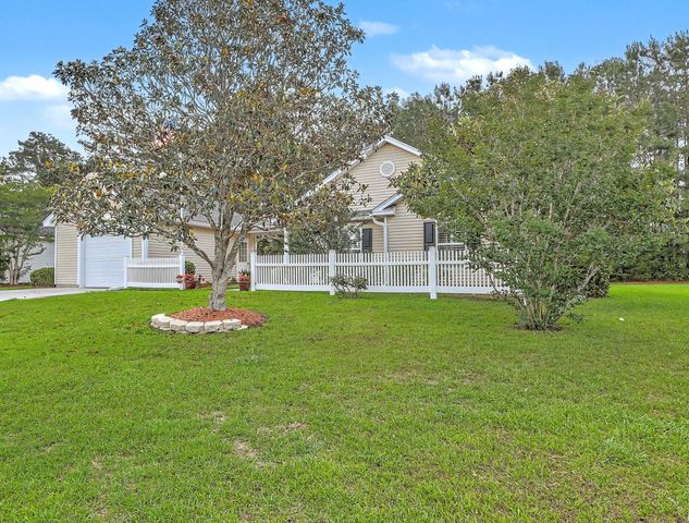 130 Savannah River Drive, Summerville, SC 29485