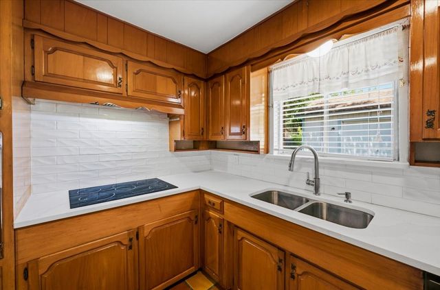 6920 Valhalla Road, Fort Worth, TX 76116