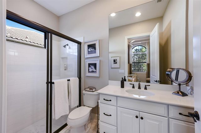 5013 BENITO COURT, Lakewood Ranch, FL 34211