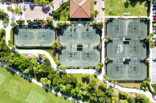 5013 BENITO COURT, Lakewood Ranch, FL 34211