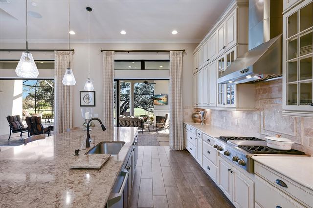 5013 BENITO COURT, Lakewood Ranch, FL 34211