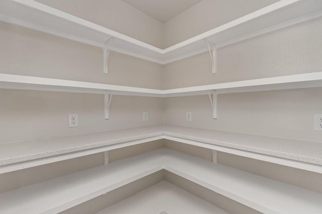 10101 Woodhaven DR, Austin, TX 78753