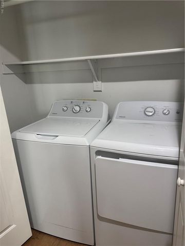 1260 Hillock XING, Virginia Beach, VA 23455